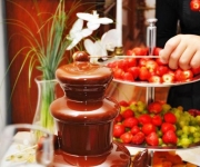 esküvő csokoládé színű és édes árnyalatok, minden rendezésére a fesztivál