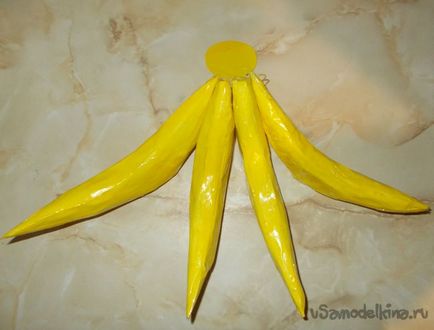 Banana decorative din papier-mache