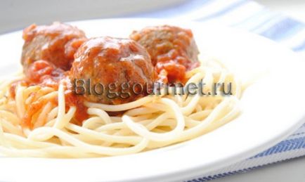 Meatballs cu rețetă de salată cu fotografie pas cu pas