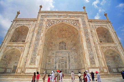 Unde este Taj Mahal un nou miracol al lumii