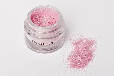 Inglot csillag por és Inglot hosszú szempillaspirál - áttekintés és Swatch, szépség bennfentes