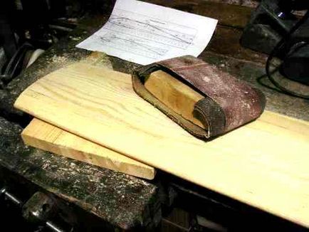 Fabricarea de lame de lemn pentru o moară de vânt fără răsucire