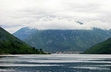 Як дістатися з аеропорту Тівата в Херцег Нові