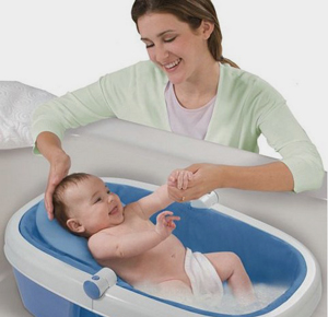 Як купати новонародженого дитини і як часто