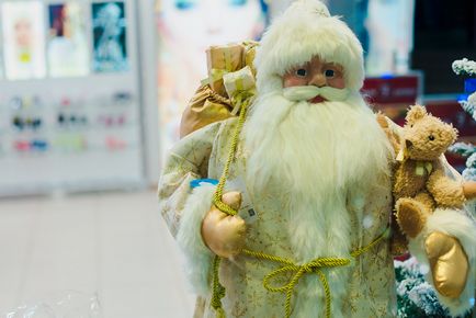 Hogyan díszítik a belső a boltban az új évre (pavilon tervezés és életmód / design & amp ;. életmód) Hogyan díszítik a belső a boltban az új évre
