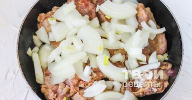 Ficat de pui, prăjit cu ceapă - rețetă delicioasă cu fotografie în mișcare