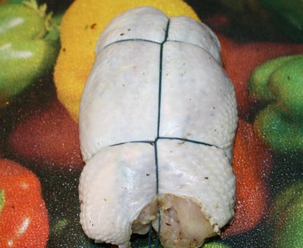 Курячий рулет з начинкою з овочів в духовці - як приготувати курячий рулет з філе, покроковий