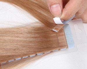 Стрічкове нарощування волосся, стрижки та зачіски