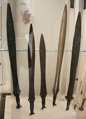 мечі давнини