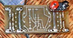 Metalizarea găurilor de perforare a plăcii de circuite imprimate cu cabluri este o jurnal practică