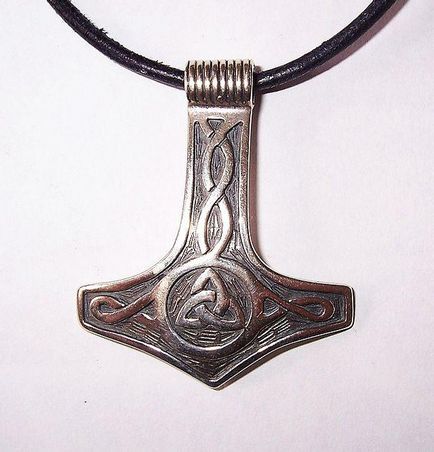 Thor's hammer (Mjölnir) este povestea reală a armei lui Dumnezeu