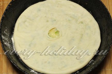 Осетинський пиріг з сиром і картоплею, рецепт