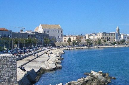 Ferry Corfu-Bari cum să ajungi din Grecia în Italia