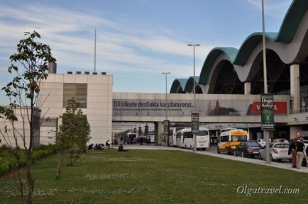 Переліт до Анталії турецькими авіалініями