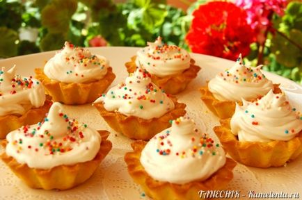 Cake kosár, recept fotó torta kosár krém fehérje (fotó) Cake kosár, recept fotó torta kosár krém fehérje