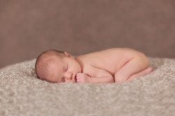 Поза для сну новонародженого, вибір пози для сну дитини (фото і відео)