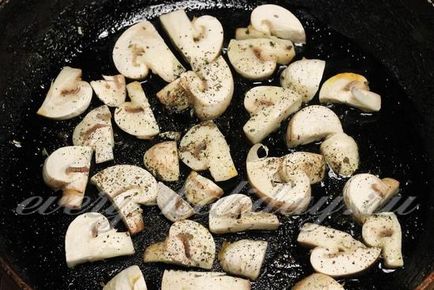 Ragu burgonyával és gombák (recept) Pörkölt burgonya és gomba