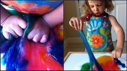 Fetiță multicoloră pentru a se juca cu copii