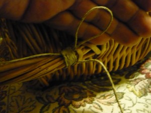 Ремонт ручки плетеного кошика