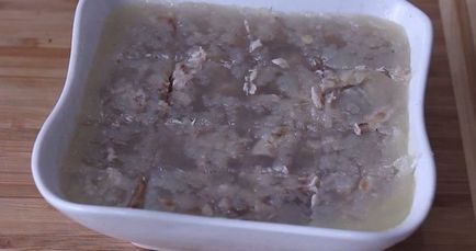 Rețete de pui rece (cu gelatină, cu picioare de porc) cu o fotografie