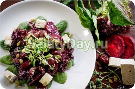 Salată din sfecla brută - rețetă alimentară uimitor de benefică, cu fotografii și videoclipuri