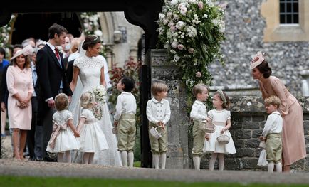 Afecțiunea lui Kate Middleton cu copiii de la nunta Pippa Middleton
