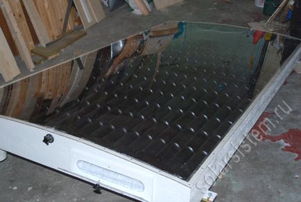 Colector solar de aer (generator de căldură) din cutii de aluminiu de bere