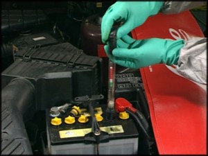 Tippek, hogyan kell elindítani a járművet, amikor rekedt - lemerült akkumulátor