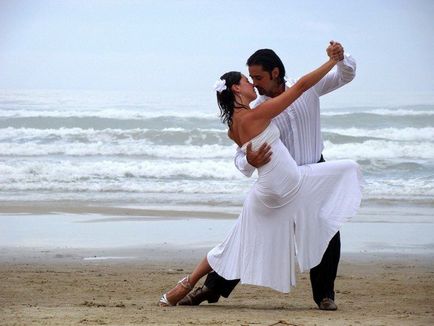 Tango - invata cum sa dansezi un dans pasionat