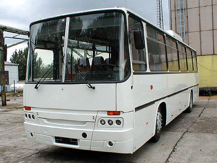 Autocarul turistic Ikarus-256 după revizie - clasic cu motorul d10