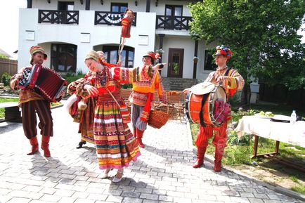 Aniversarea în limba rusă - ansamblul folcloric de agitație - organizarea de sărbători, organizare