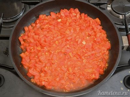 Запіканка з баклажанів з помідорами і сиром