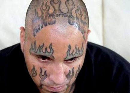 25 Ідіотів, які думають, що татуювання на обличчі