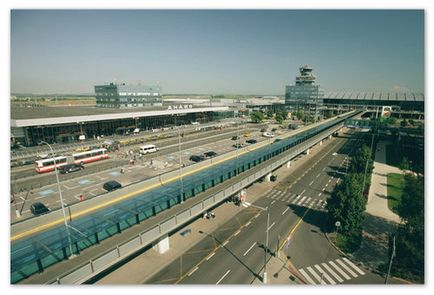 Аеропорт Рузине в Празі як дістатися до центру міста, онлайн-табло, магазини дьюті фрі в