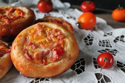 A-la-lubrifiant mini-pizza rețetă pas cu pas cu fotografii