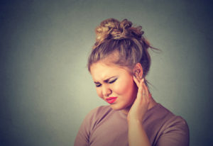 Traumatologul urechii suferă de presiune - tipuri și tratament