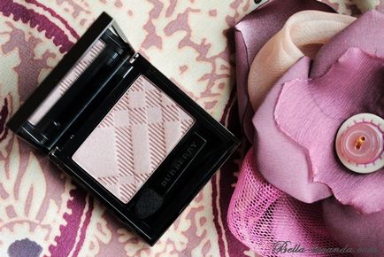 Burberry sheer eyeshadow # 09 rosewood