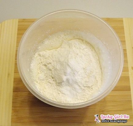 Hogy lehet sült savanyú tej receptek kifinomult és finom pékáru