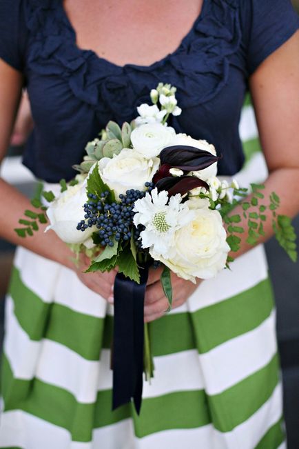 Кольори для весілля навесні темно-синій, красиве весілля, оригінальні, незвичайні, стильні весілля