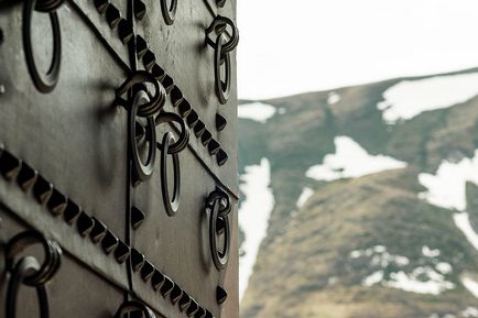 A Mount Kazbek sétára Stepantsminda Trinity Church Gergeti