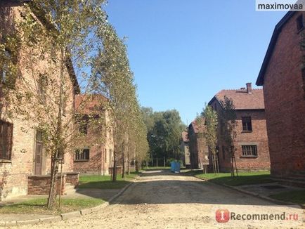 Muzeul de Stat Auschwitz-Birkenau, Auschwitz este 