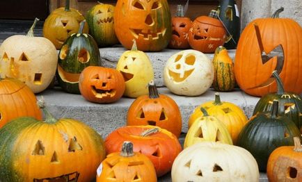A történelem Halloween és a hozzá kapcsolódó hagyományok