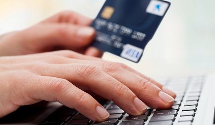 Cum să activați un card de credit al Băncii de Economii prin Internet sau ATM