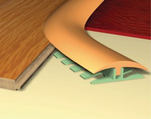Cum de a decora o articulație între un laminat și o faianță frumos, cum se face un podea