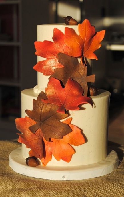 Як красиво прикрасити торт - осінній - своїми руками топ з 5 - 10 ідей