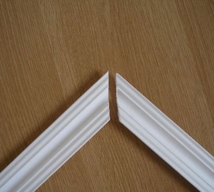 Hogyan készüljünk fel a festés baseboards saját kezűleg, épület portál