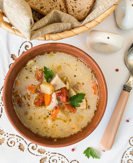 Főzni csirke leves, aszalt paradicsommal - bizonyított lépésről lépésre recept fotók ízletes