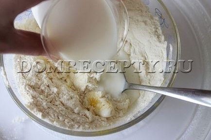 Főzni finom gombóc sajttal és tésztareceptben töltelék fotókkal