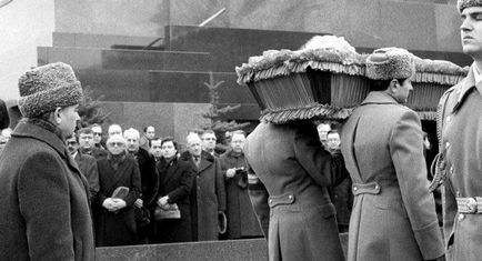 Cum au văzut liderii sovietici în ultima lor călătorie