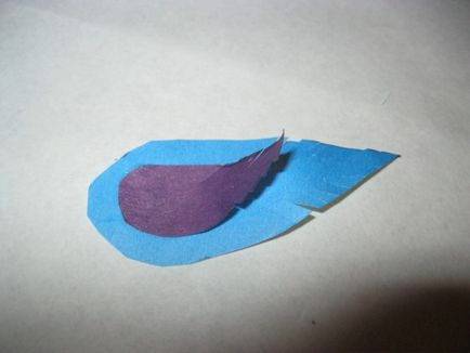 Hogyan készítsünk egy madár rátétes színes papír, a master class